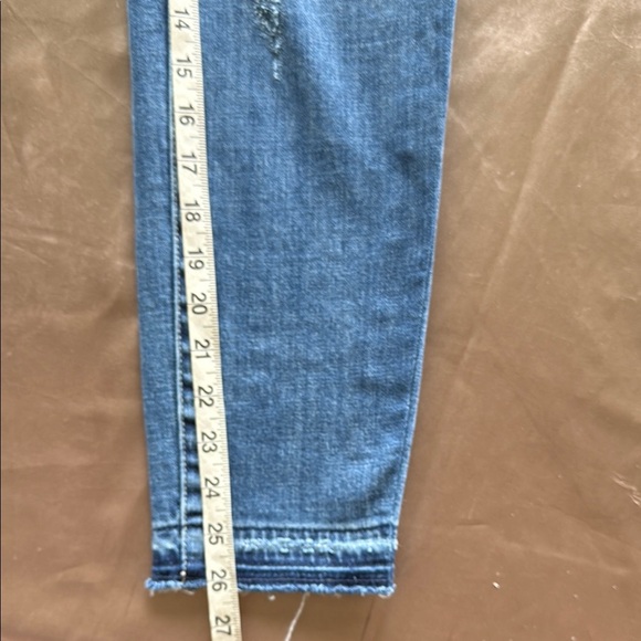 Talbots Flawless Slim Ankle Distressed Jeans Patches Raw Hems Medium Wash Sz 6 - Picture 8 of 13